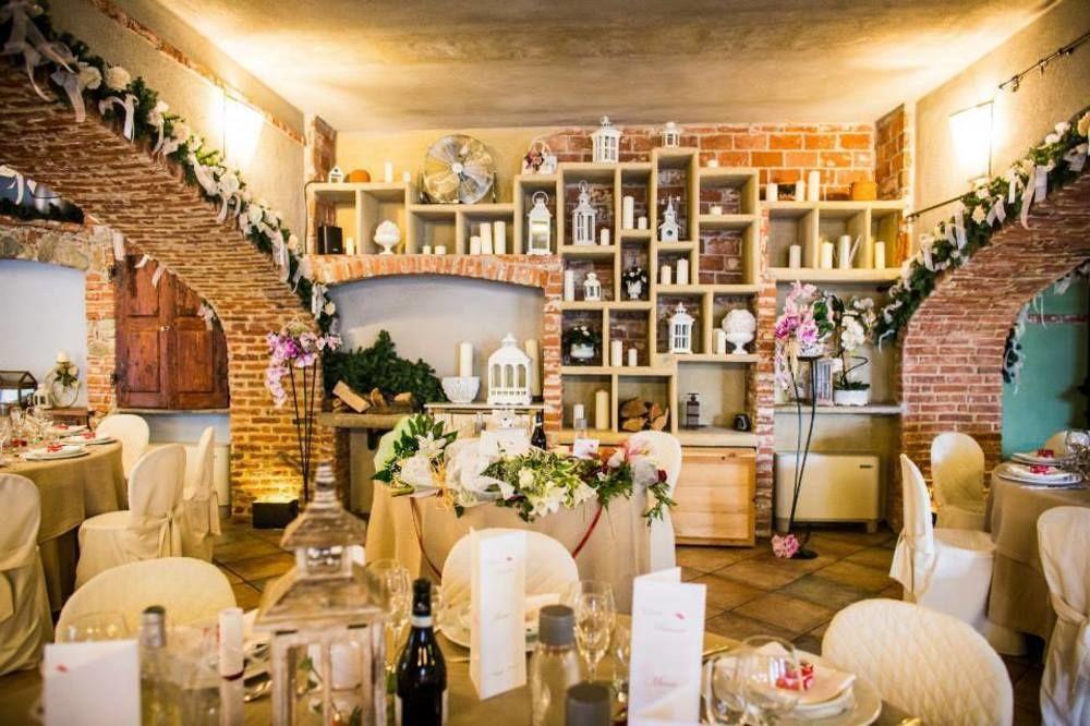 カヴール La Via' Bed & Breakfast エクステリア 写真